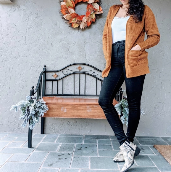 Ladies animal print booties - Picture 8 of 8